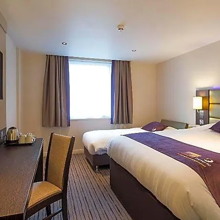Otel Premier Centre West 3*