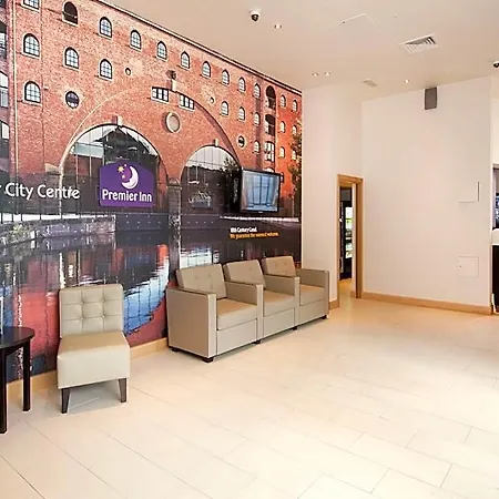 Hotell Premier 3*