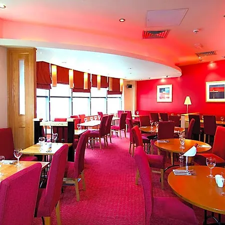 Premier Hotel 3*