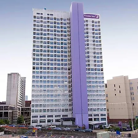 Premier Hotel