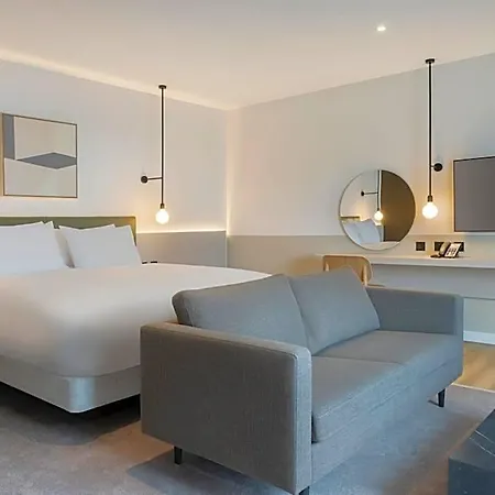 Leonardo Piccadilly 4* Manchester