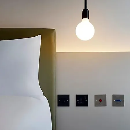Leonardo Piccadilly Hotel