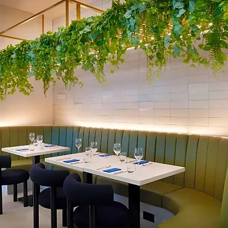 Leonardo Piccadilly 4* Manchester