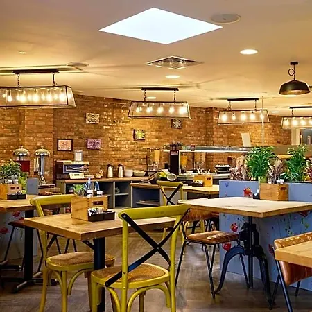 - The Niu, Loom North By Ihg Otel Manchester