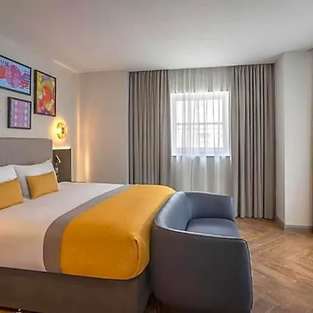 Hotel Maldron Centre 4*