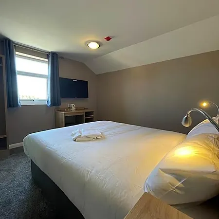 Tinapa Otel Manchester