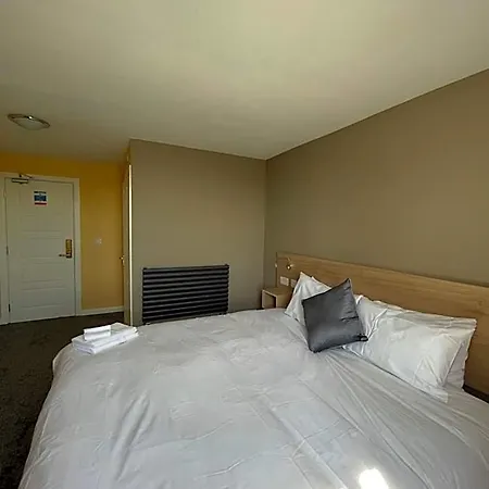Tinapa 3* Manchester