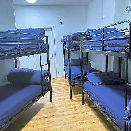 Rahman Hostel Manchester