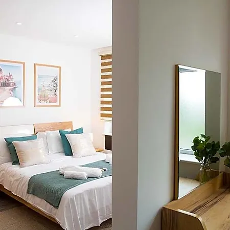 The Cozy Chapter - Spacious Near Centre & Old Trafford *