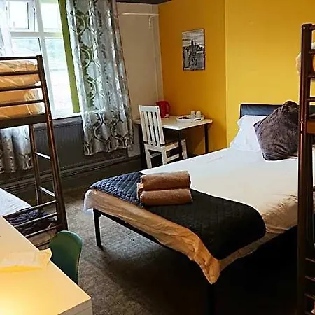 Gorton Mount Otel