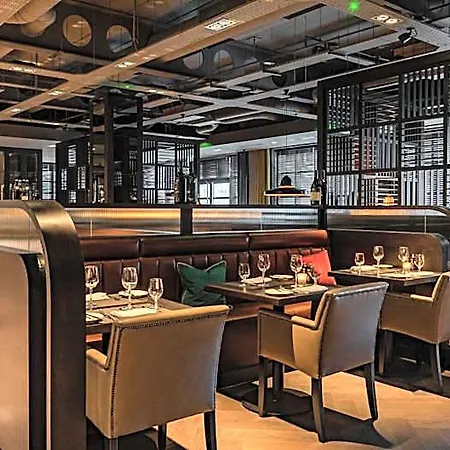 Dakota 5* Mánchester