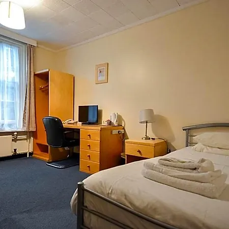 Luther King House 2*
