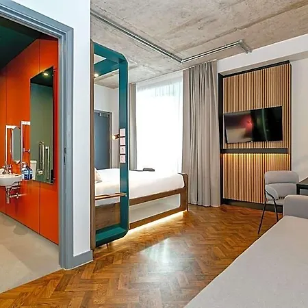 Yotel Deansgate Hotel