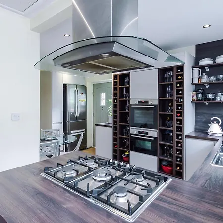 Duchy House, Private Rooms In Salford By Kammili Properties Tatil Evi Manchester