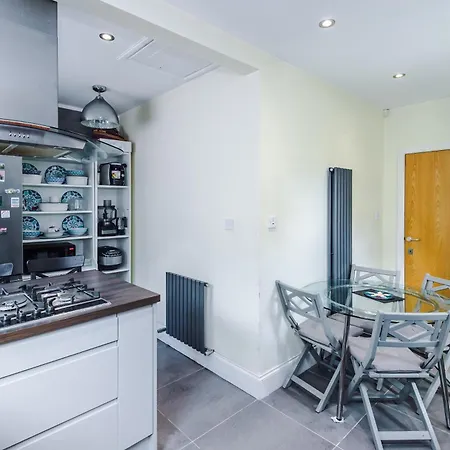 Duchy House, Private Rooms In Salford By Kammili Properties Tatil Evi Manchester