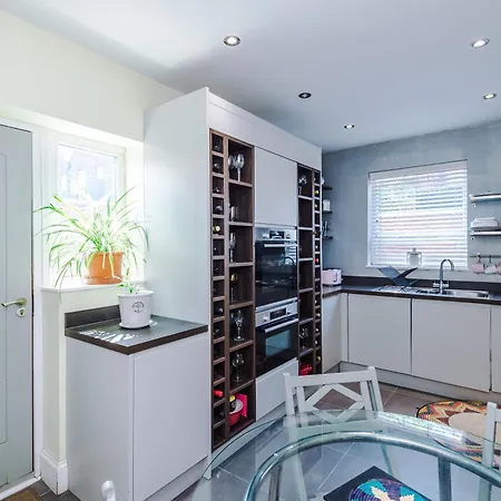 Duchy House, Private Rooms In Salford By Kammili Properties Tatil Evi Manchester