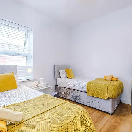 Tatil Evi Duchy House, Private Rooms In Salford By Kammili Properties