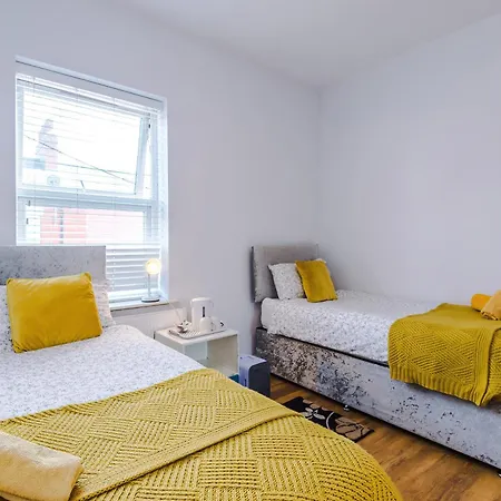 Duchy House, Private Rooms In Salford By Kammili Properties *