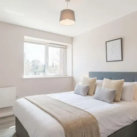 Daire Spacious & Bright 2 Bed
