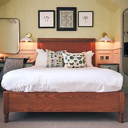 Отель Eleven Didsbury Park Манчестер
