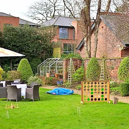 Eleven Didsbury Park 4* Манчестер
