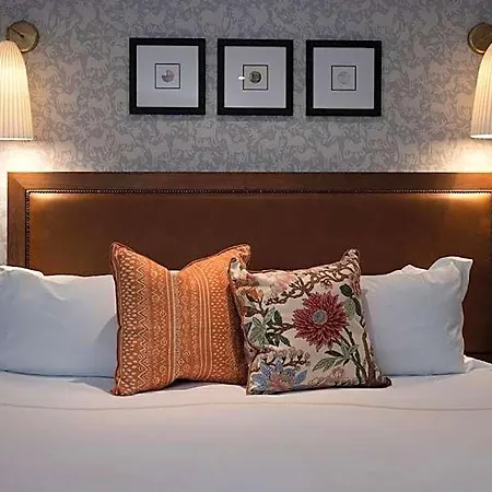 Eleven Didsbury Park 4*