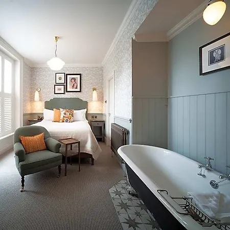 Eleven Didsbury Park 4* Манчестер