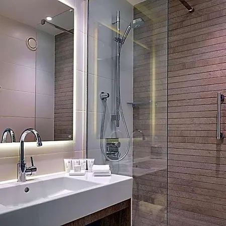 Ac By Marriott Centre 4*