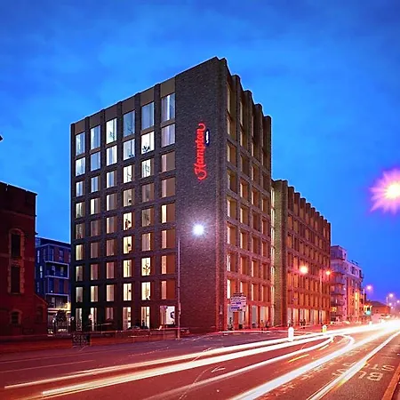 Ξενοδοχείο Aloft By Marriott Centre 4*