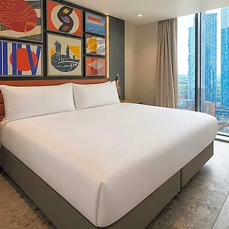 Aloft By Marriott Centre Hotel 3*
