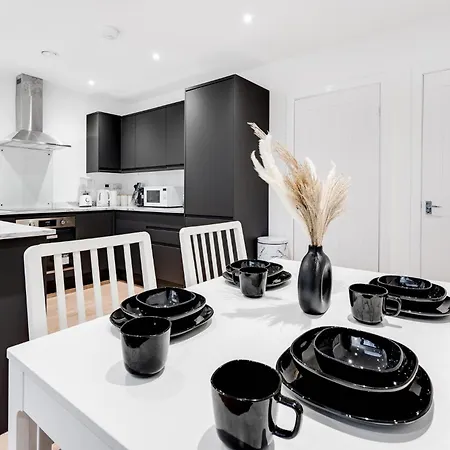 New Build Haven Apartment *