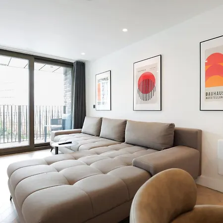Urbano At The Heim Apartment Manchester