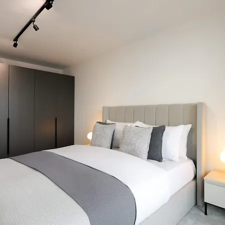 Urbano At The Heim Apartment Manchester