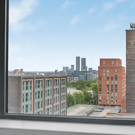 Sleeps 5 Ideal For Work Trips Up To 40 Percent Off Old Trafford Modern Апартаменты Манчестер