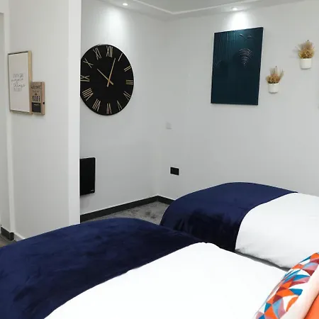 Modern Retreat Daire Manchester