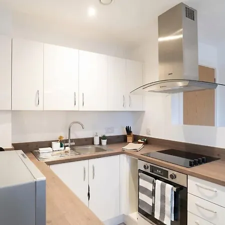 Daire Bright 1 Bed In W Balcony Manchester