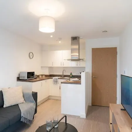 Bright 1 Bed In W Balcony * Manchester