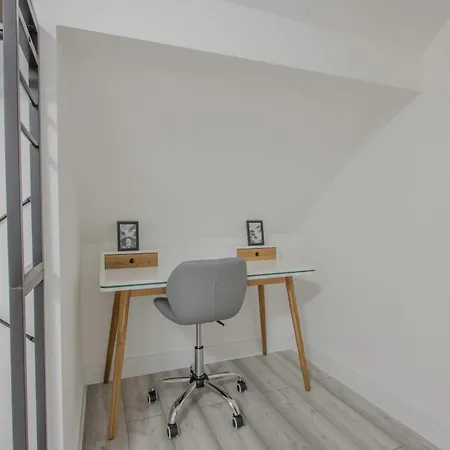 Spacious 5br House Near Centre * Манчестер