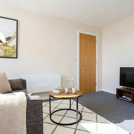 Spacious Bright 1 Bedroom Manchester