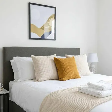 Apartman Spacious Bright 1 Bedroom