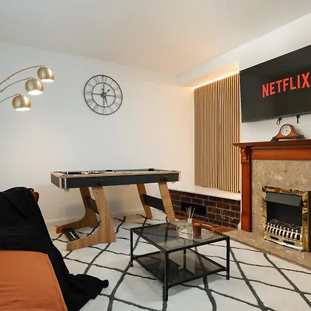 Hébergement de vacances Immaculate 3bd - Coop - Etihad - Pool Table *