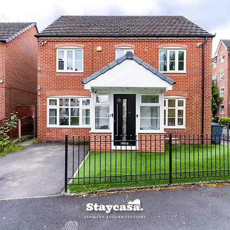 Stylish 6br W Parking & Gym *