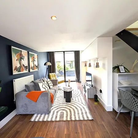 Modern 2 Bedroom Near Mediacity Uk * Manchester