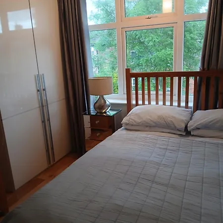 7 Lomond Avenue Bed & Breakfast Manchester