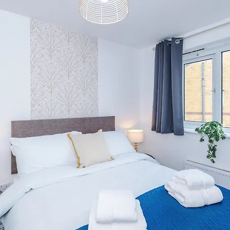 Sleeps 5 Near Centre Free Parking Tatil Evi