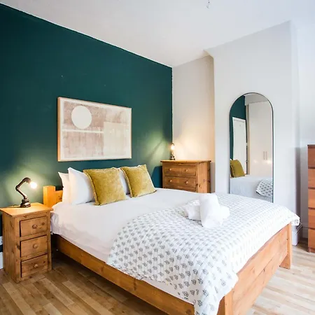 Stylish 3-bed House - Salford Quays & Mediacity Manchester