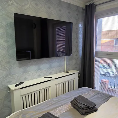 Honey Hearth Homes * Manchester