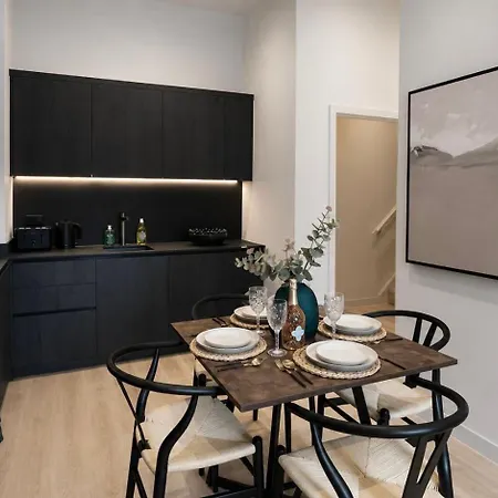 Luxury Urban Townhouse * مانشستر