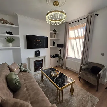 Suburban Luxe By Luxe Sleep بيت للعطل *