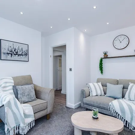 Tatil Evi Modern Chorlton | Parking | & Airport Manchester
